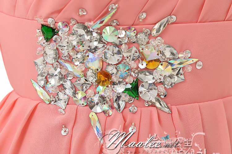 พร้อมเช่า ชุดราตรียาว ไหล่เดียว สีส้ม ผ้าชีฟอง แต่งเลื่อม+มุก ช่วงเนินอกและเอว