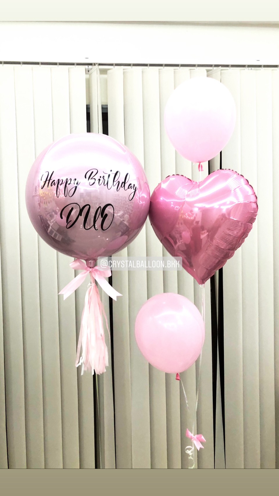 ลูกโป่ง วันเกิด ฟอยล์กลม USA ขนาด 18" สีชมพู พร้อมตกแต่ง ช่อลูกโป่ง 1 ช่อ สามารถเปลี่ยนสีลูกโป่ง/เปลี่ยนข้อความได้