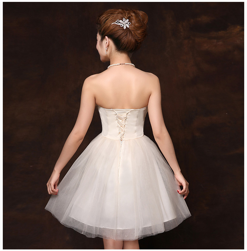 พร้อมส่ง ชุดราตรีสั้น เกาะอก กระโปรงตาข่าย อกแต่งดอกเอวจับจีบ สีครีม