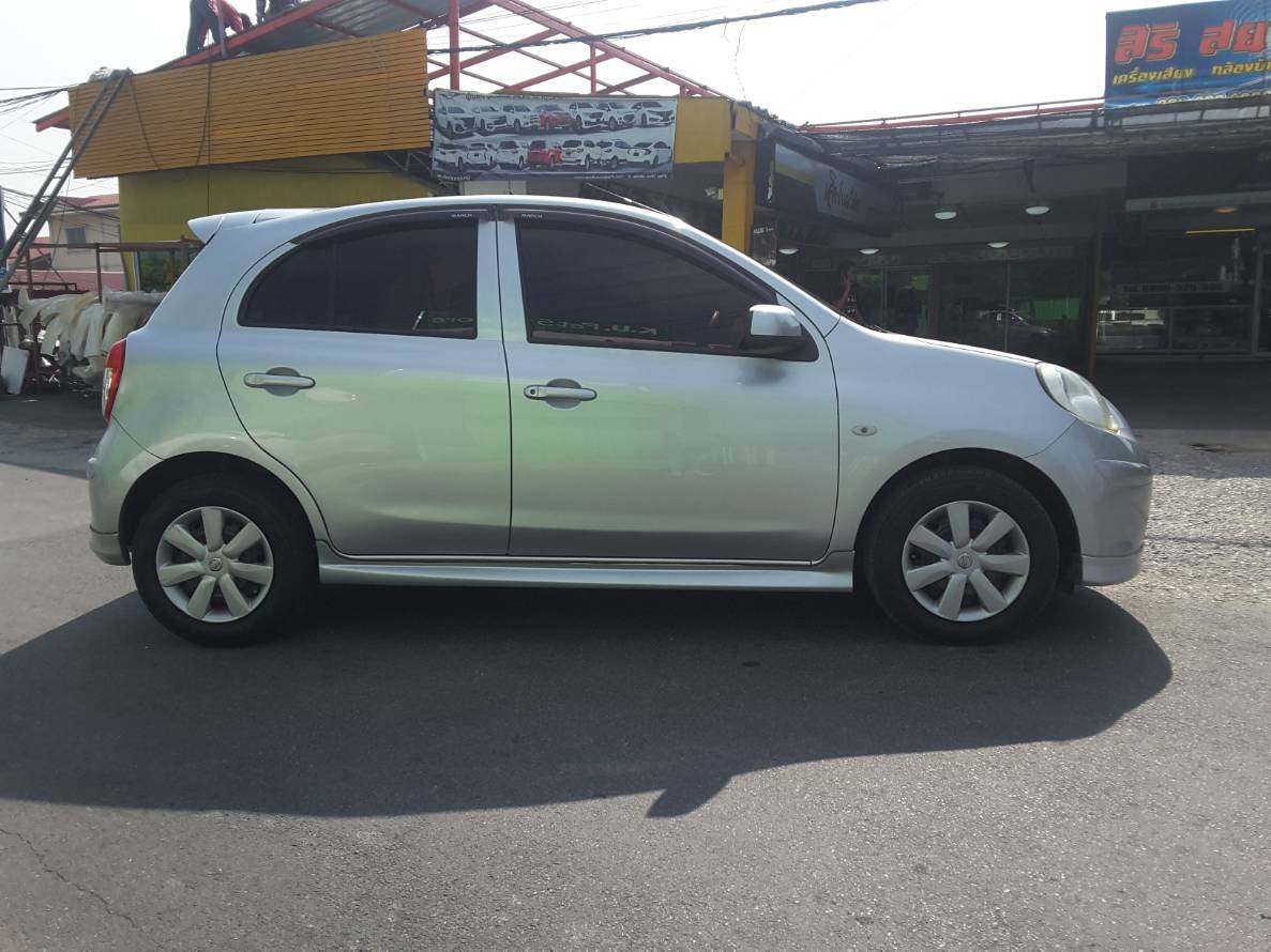 ชุดแต่ง ทรงศูนย์ : MARCH 2010