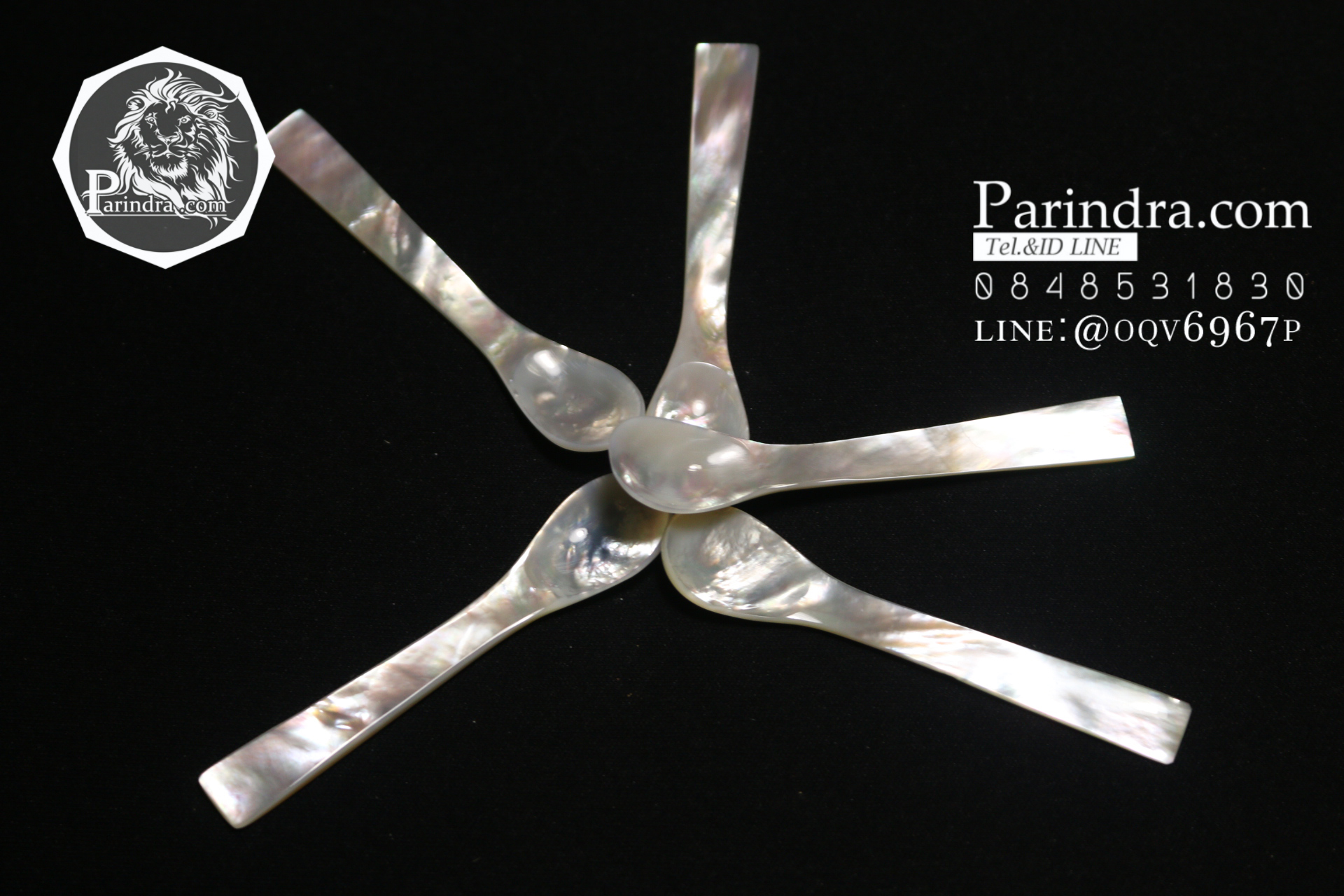 ช้อนเปลือกหอยมุกแท้ ใช้สำหรับ ตักอาหาร ไข่คาเวียร์ และ เครื่องสำอาง