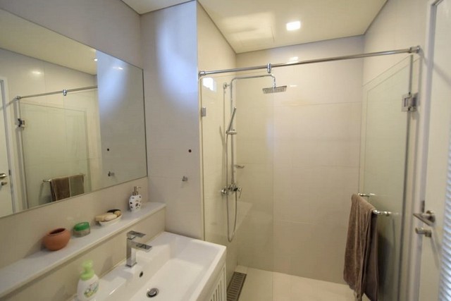 ให้เช่าคอนโดหรู ไอวี่ ทองหล่อ ชั้น 10 ห้อง 186 ตร.ม.4 ห้องนอน เฟอร์นิเจอร์ เครื่องใช้ครบครัน