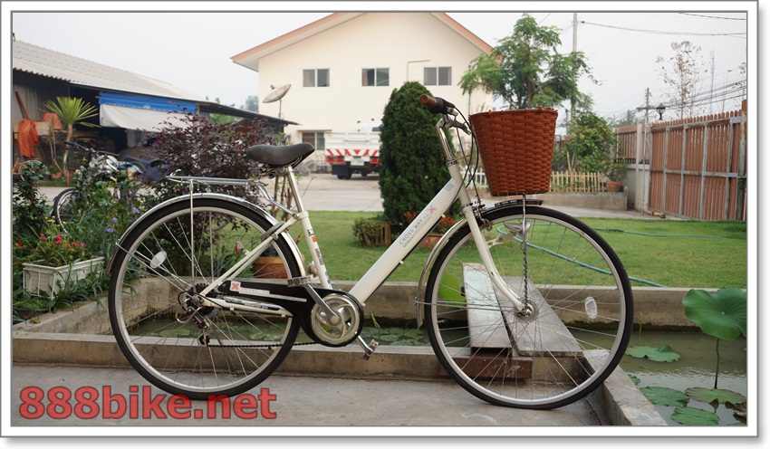 ตะกร้าจักรยาน BAKET04 สไตล์หวายเทียม พร้อมฝาปิด.มีแบบนูน ตะกร้าพลาสติก