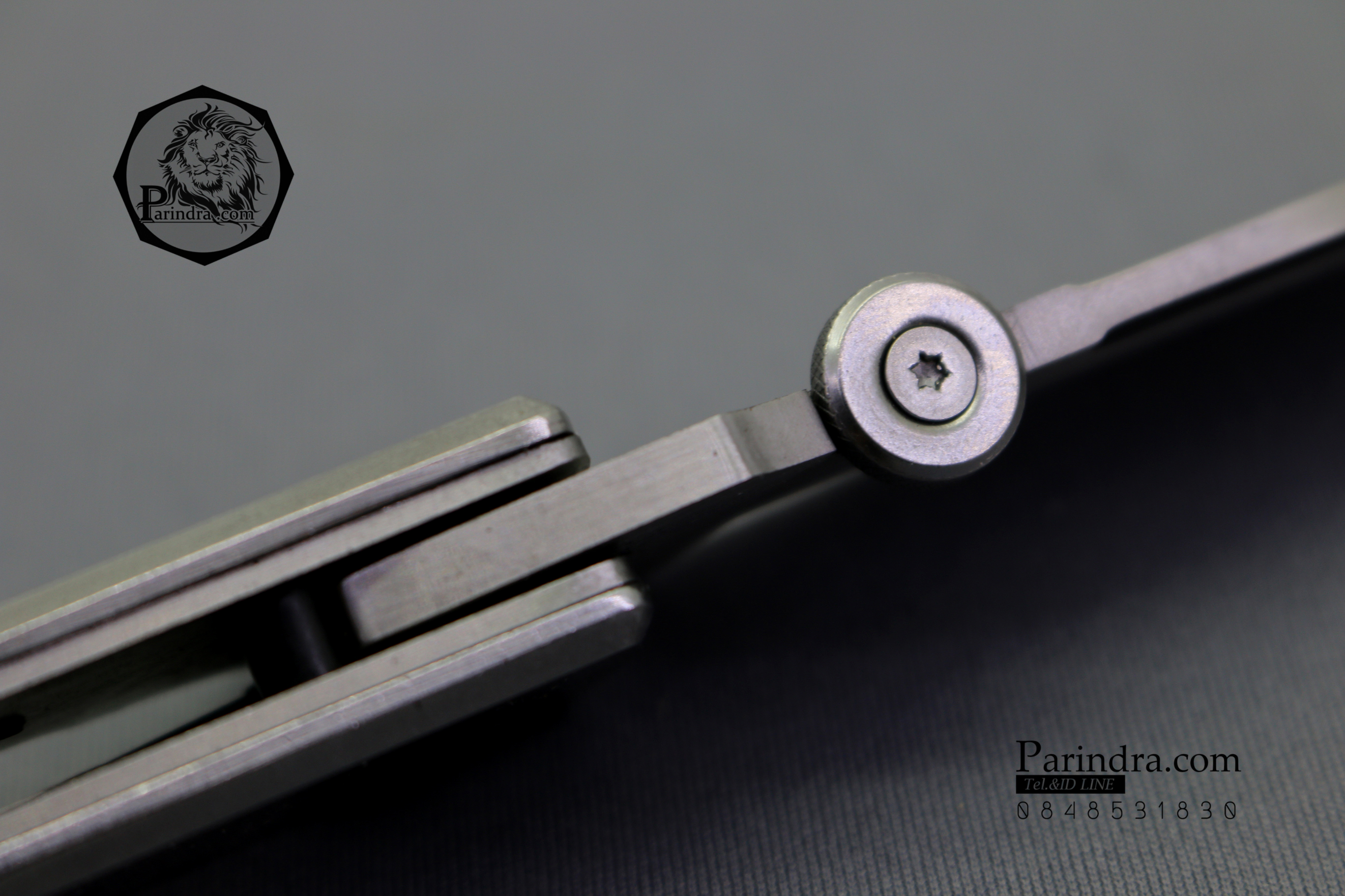 มีดพับสำหรับพกพาขนาดกลาง Browning รุ่น Da50 ด้ามไม้ (OEM)