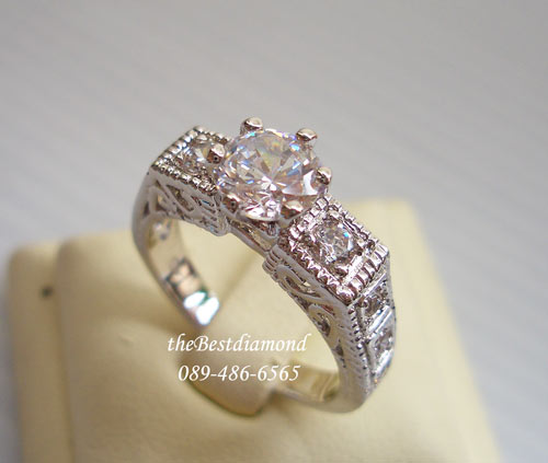 BR518RD+++แหวนเพชรชู style Old Luxury+++แหวนดีไซน์สวยหรู ดูดี แบบแนว ยุโรปๆค่ะ มีลายฉลุสวยงาม แบบหรูหรา ดูแบบผู้ดีอังกฤษ