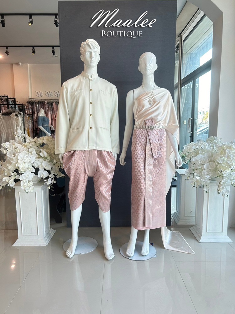 เช่า ชุดไทย ชุดเพื่อนเจ้าสาว ชุดไทยผ้าถุงสีโอวัลตินชมพูเงิน สไบเรียบ สีโอโรสอ่อน