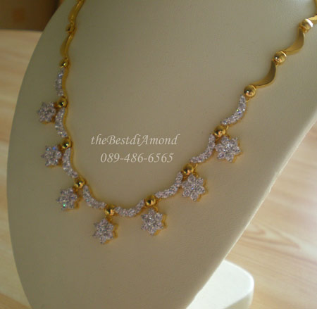 สินค้าหมด++NL012สร้อย7 flowers ดีไซน์สวยสุดๆ หรูหรามากๆ งานเรียบร้อย ช่อดอกไม้ 7 ดอก ห้อยระย้า รับรองใส่ออกงานเด่นไม่แพ้ใคร ประกันความสวย เพชรวิ๊งๆ