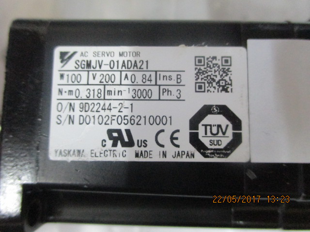 SGMJV-01ADA21 SERVO MOTOR " YASKAWA "