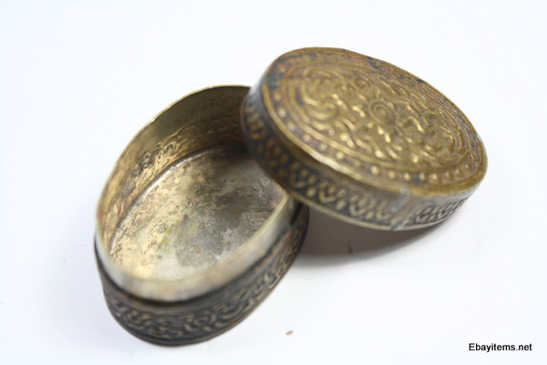 ตลับทองเหลืองสมัยโบราณ ปี 2517