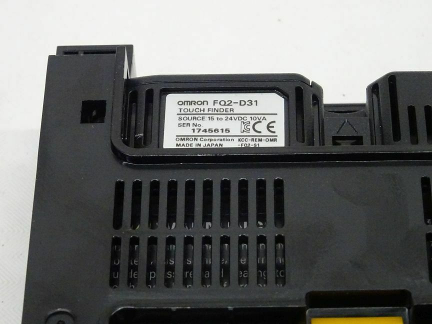 LCD TOUCH SCREEN " OMRON " รุ่น FQ2-D31