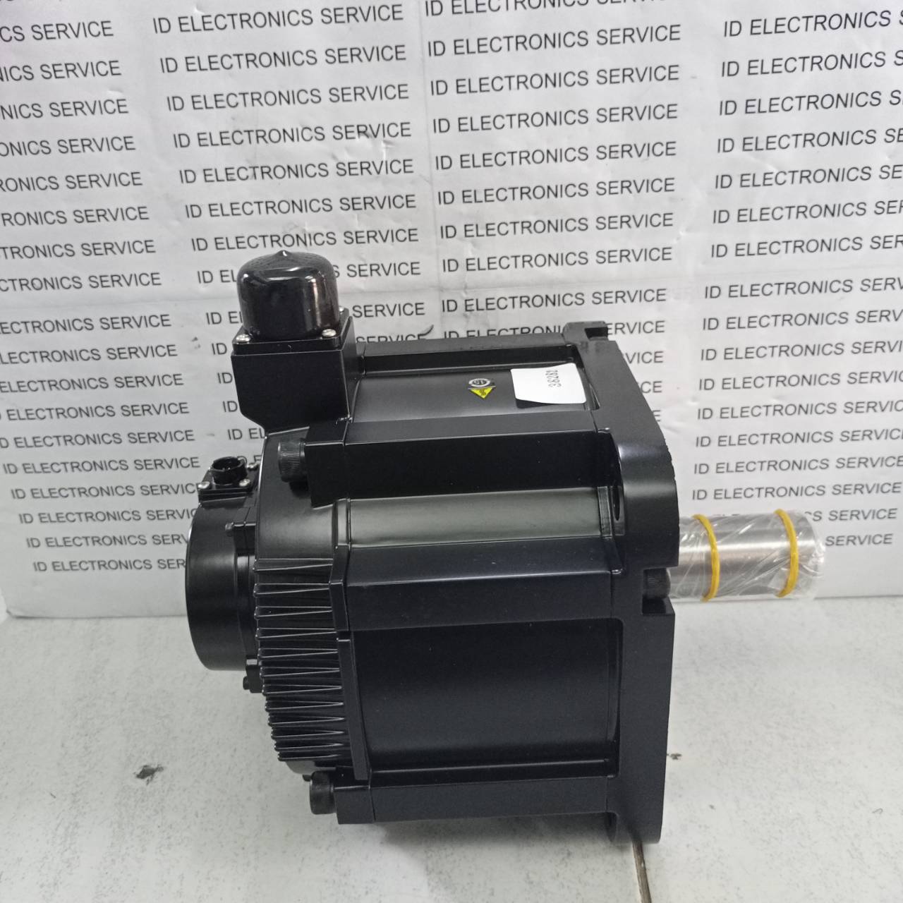 SGM7G-44A6A21 SERVO MOTOR " YASKAWA "