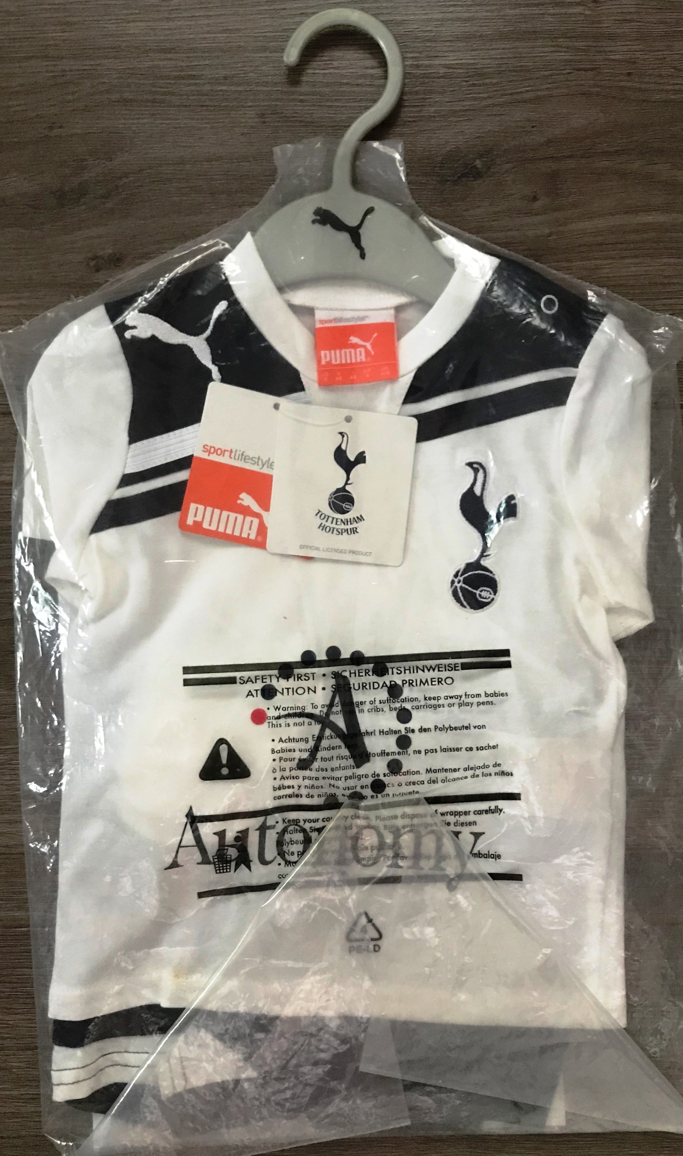 เสื้อฟุตบอล ทีมสโมสรท็อตแน่ม ฮ็อทสเปอร์ ชุดเหย้า 2010/11 ใหม่ Infant 4-6 M-Size / TOTTENHAM HOTSPUR Football Shirt Home Kit 2010/11 Jersey NEW Infant 4-6 M-Size