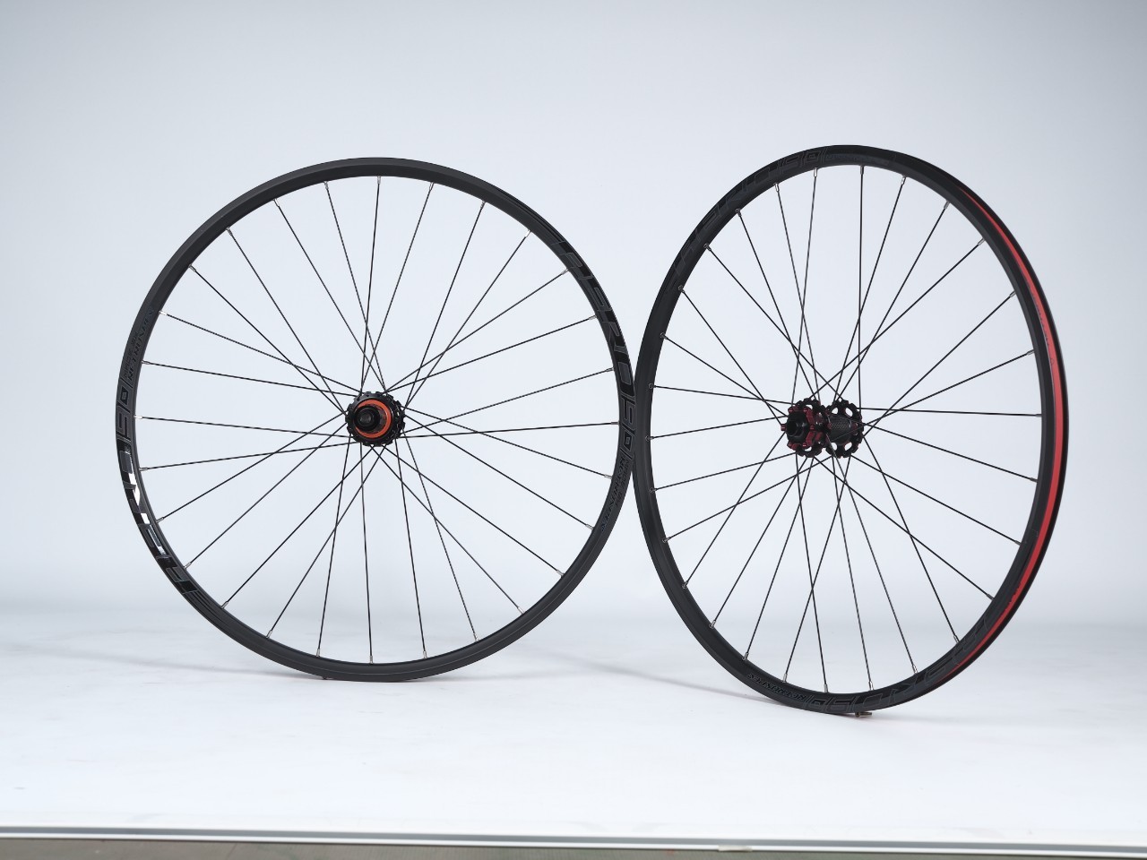 Retrospec Aluminum 27.5 MTB Wheelset Carbon Hub 8-12 spd, S762