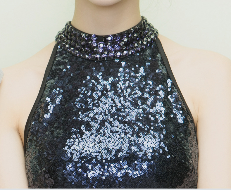 พร้อมเช่า ชุดราตรียาว เดรสยาวทรงหางปลา เซ็กซี่มาก สีแดง