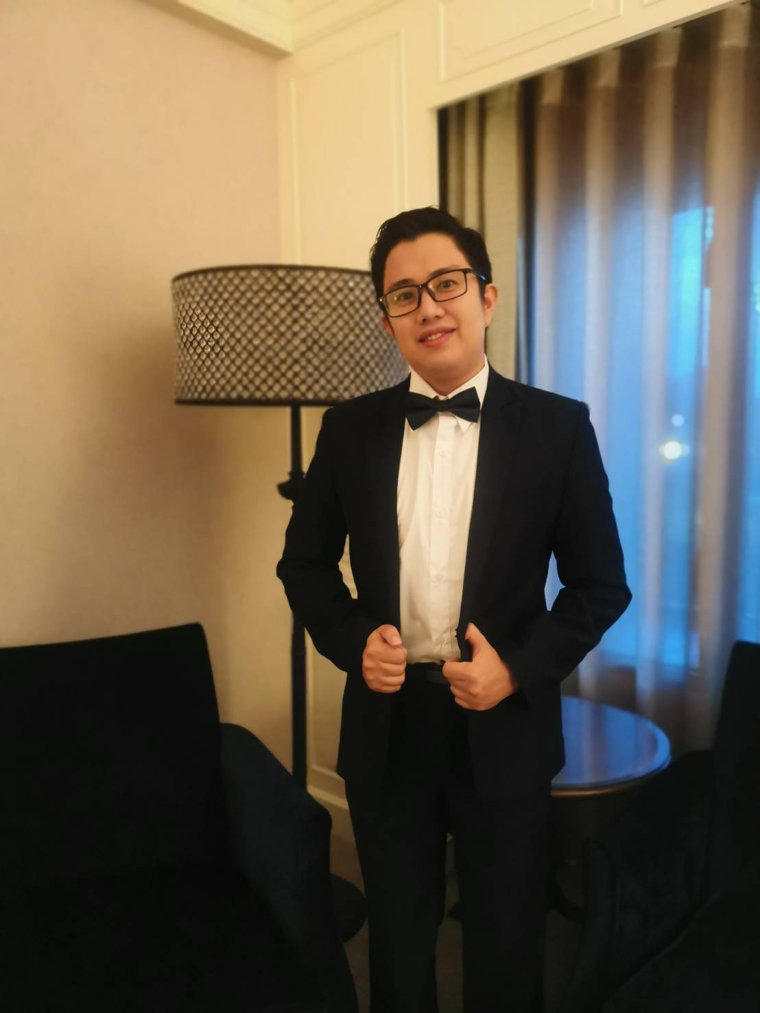 พร้อมเช่า ชุดสูทชาย สีกรมท่า ธีมnavy blue รุ่นคลาสสิค พร้อมเสื้อกั๊ก