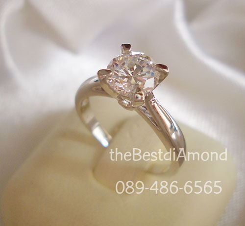 BR958RD+++แหวนเพชรเม็ดเดี่ยวขนาด 80 ตัง++ขนาด และรูปแบบยอดนิยม ยกชูขึ้น ดูทันสมัย เหมือนของจริงม๊าก เพชรวิบๆปิ๊งๆใส่แทนแหวนแต่งงานสบายๆ ไม่มีล้าสมัย