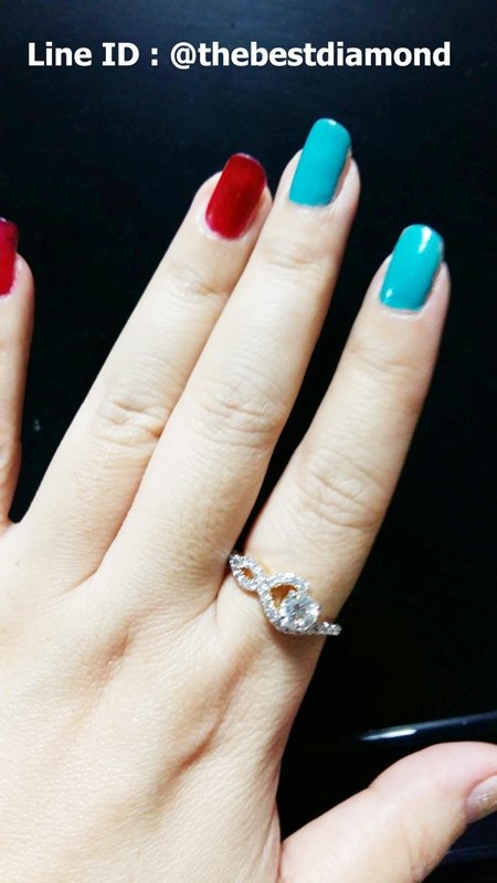 BR213+แหวนดีไซน์ เก๋ เรียบ หรู งามมากๆๆ เหมือนของแท้สุดๆเล่นไฟวิ๊งๆ รับประกันความสวย