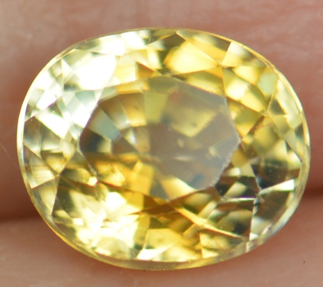 เพทายดิบสีเหลือง (Zircon) 1.65 กะรัต (0339)