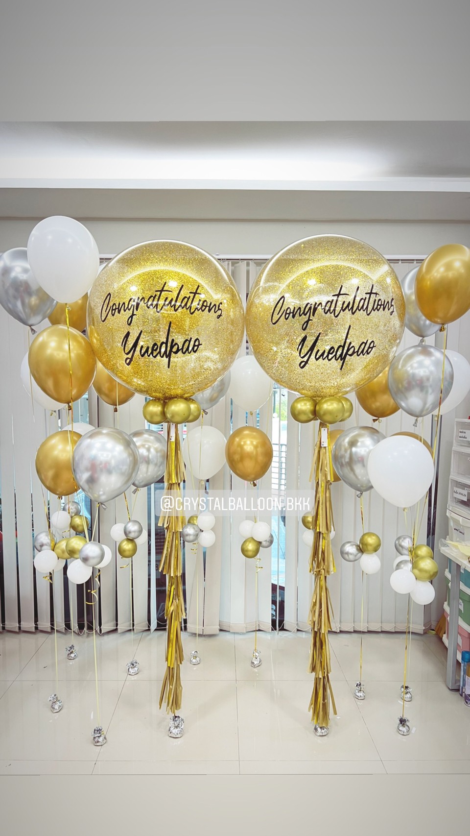 ลูกโป่ง เเสดงความยินดี Bubble 36" 2 ลูก Theme สีทอง พร้อม ช่อลูกโป่ง ช่อ 3 ลูก 10 ช่อ พร้อมตกเเต่ง สามารถเปลี่ยนสีลูกโป่ง/เปลี่ยนข้อความ/เปลี่ยนขนาดได้