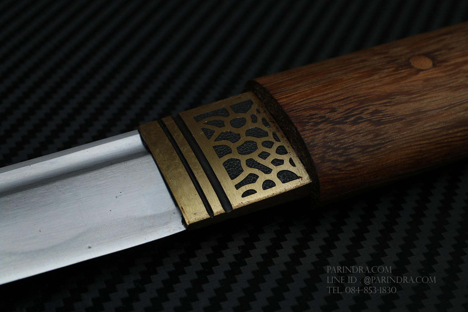 ดาบซามูไร วากิซาชิ WAKIZASHI แบบสั้น ปลอกลายเนื้อไม้สีน้ำตาล