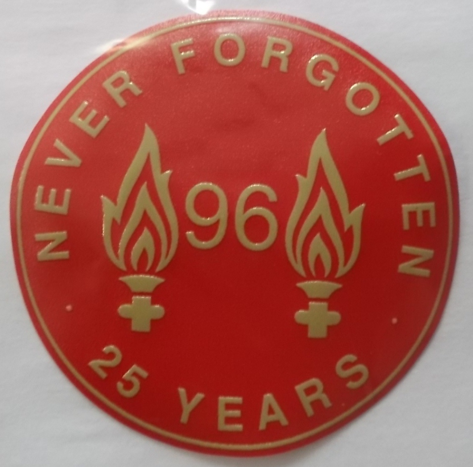 อาร์มสัญลักษณ์ ฟุตบอล สโมสรลิเวอร์พูล - 'Patch for the 96' ที่ระลึกครบรอบ 25 ปี โศกนาฏกรรมที่ฮิลส์โบโรห์ PLAYER SIZE ใหม่ / LIVERPOOL Football Club PLAYER SIZE Commemorative Football Patch/Badge - 'Patch for the 96' THE 25th ANNIVERSAR