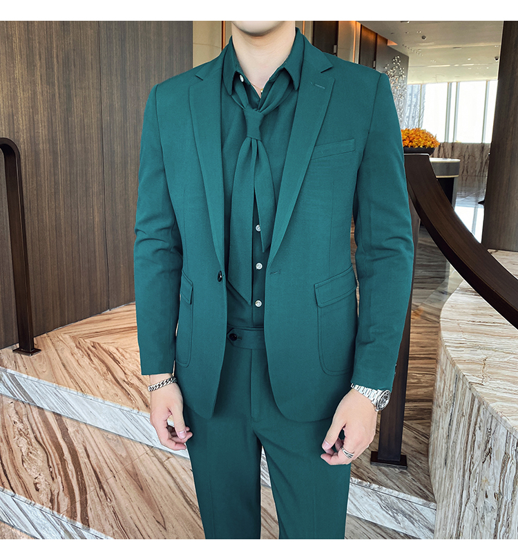 Pre-order เสื้อสูทชาย สีเขียว รุ่นสลิม