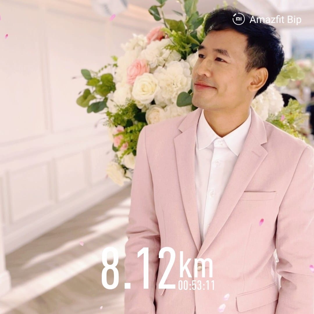 พร้อมเช่า ชุดสูทชาย สีชมพูพาสเทล Pastel Pink ทรงเข้ารูป สไตล์เกาหลี (ไม่มีเสื้อกั๊ก)