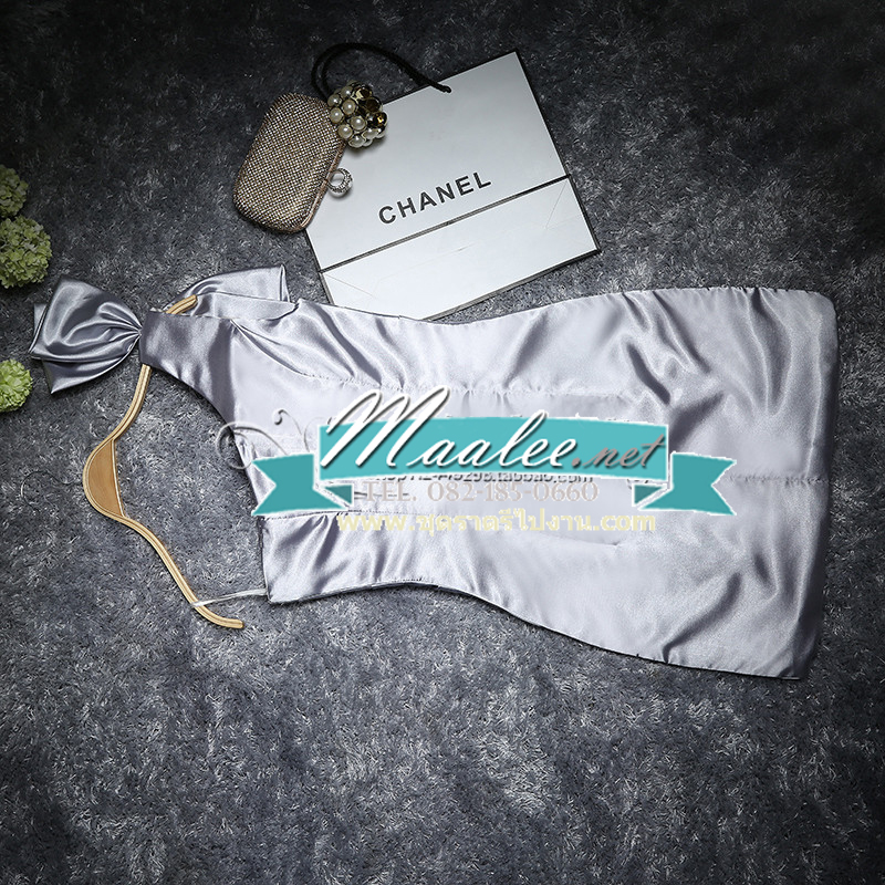 พร้อมเช่า ชุดราตรี สีเทา บ่าเฉียง ทรงเข้ารูป แต่งโบว์ที่ไหล่ (ซิปหลัง)