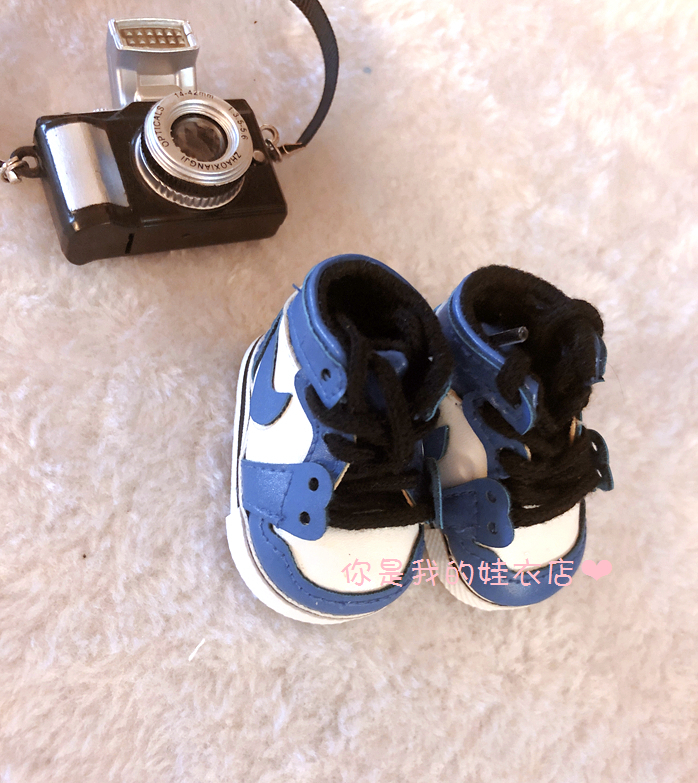 รองเท้าไนกี้ สำหรับตุ๊กตา 20 cm. ดำ