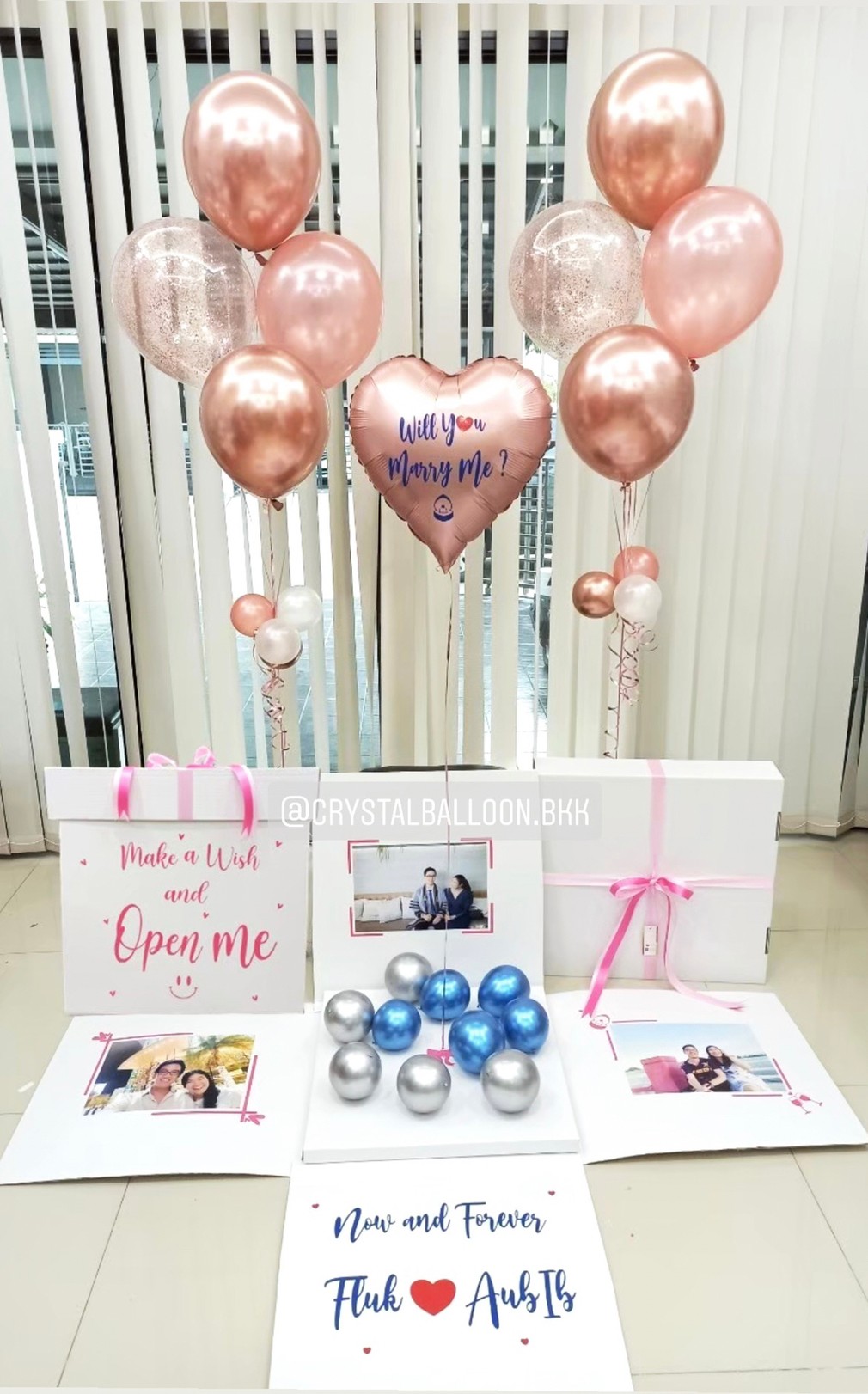 ลูกโป่ง Will You Marry Me? Surprise Box ฟอยล์หัวใจ ขนาด 18" สีโรสโกล พร้อมตกแต่ง ช่อลูกโป่ง 5 ลูก 2 ช่อ,ลูกโป่งใส ใส่กลิตเตอร์,สามารถใส่รูปได้ 3 ใบ สามารถเปลี่ยนสีลูกโป่ง/เปลี่ยนข้อความ/เปลี่ยนสี-ฟอยล์ตกแต่งได้