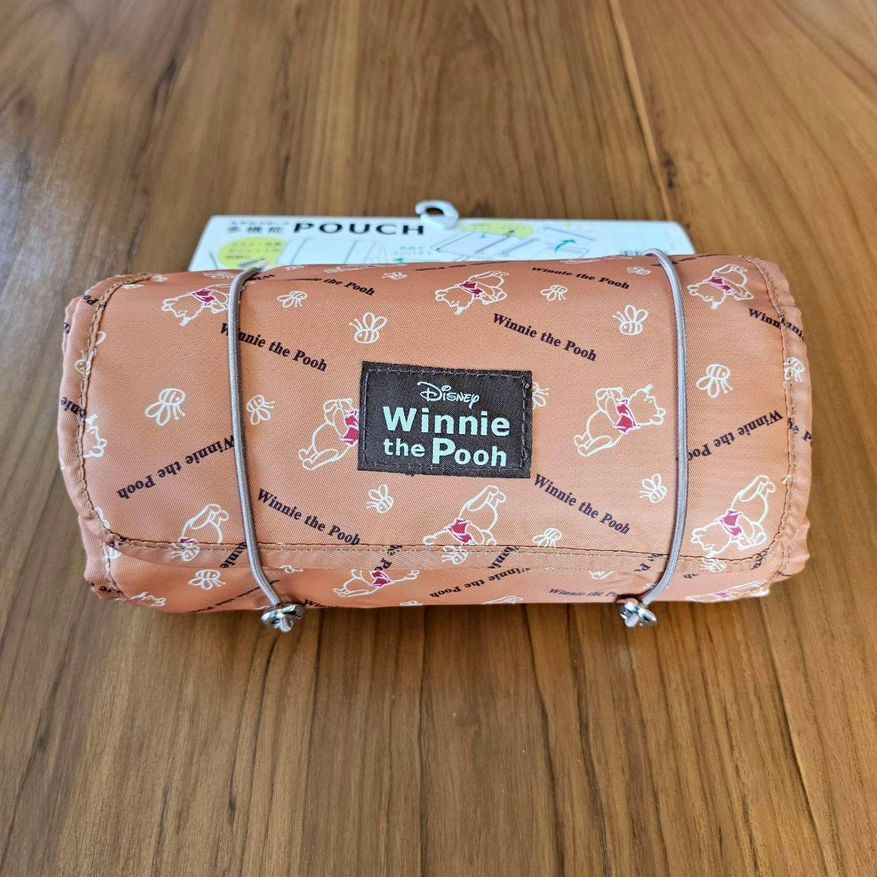 กระเป๋าเครื่องสำอางจากร้านขายของ Sanrio และ Disney