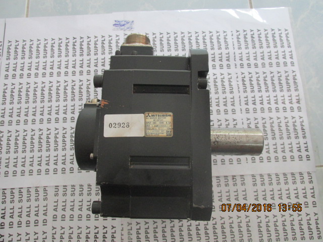 SERVO MOTOR “ MITSUBISHI ” รุ่น HF-SP121