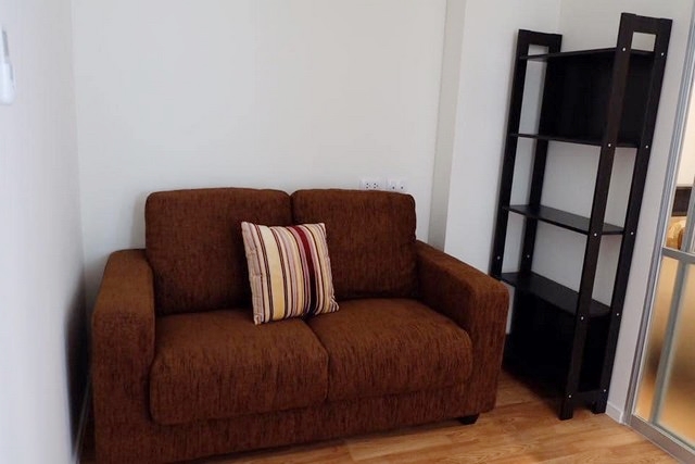 ให้เช่าคอนโดลุมพินี พาร์ค นวมินทร์-ศรีบูรพา ตึกC2 ชั้น 14 ห้อง 23 ตร.ม.ห้องสวย เฟอร์ครบ พร้อมอยู่