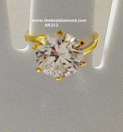 BR222+++แหวนชูขนาดเกือบ 4 กะรัต+++เรียบ หรูหรา สวยมากๆๆๆ เพชรแวววาว เหมือนจริงมากๆเล่นไฟสุดๆ วงนี้ต้องมีไว้ แบบยอดนิยม ไม่ตกtrend เพชรแบบHeart&Arrow