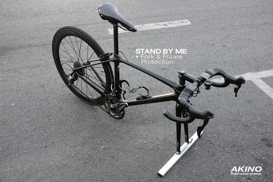 ขาตั้งจักรยาน Akino Stand by me Fork stand-แบบ 1 คัน มีเฉพาะสีดำ