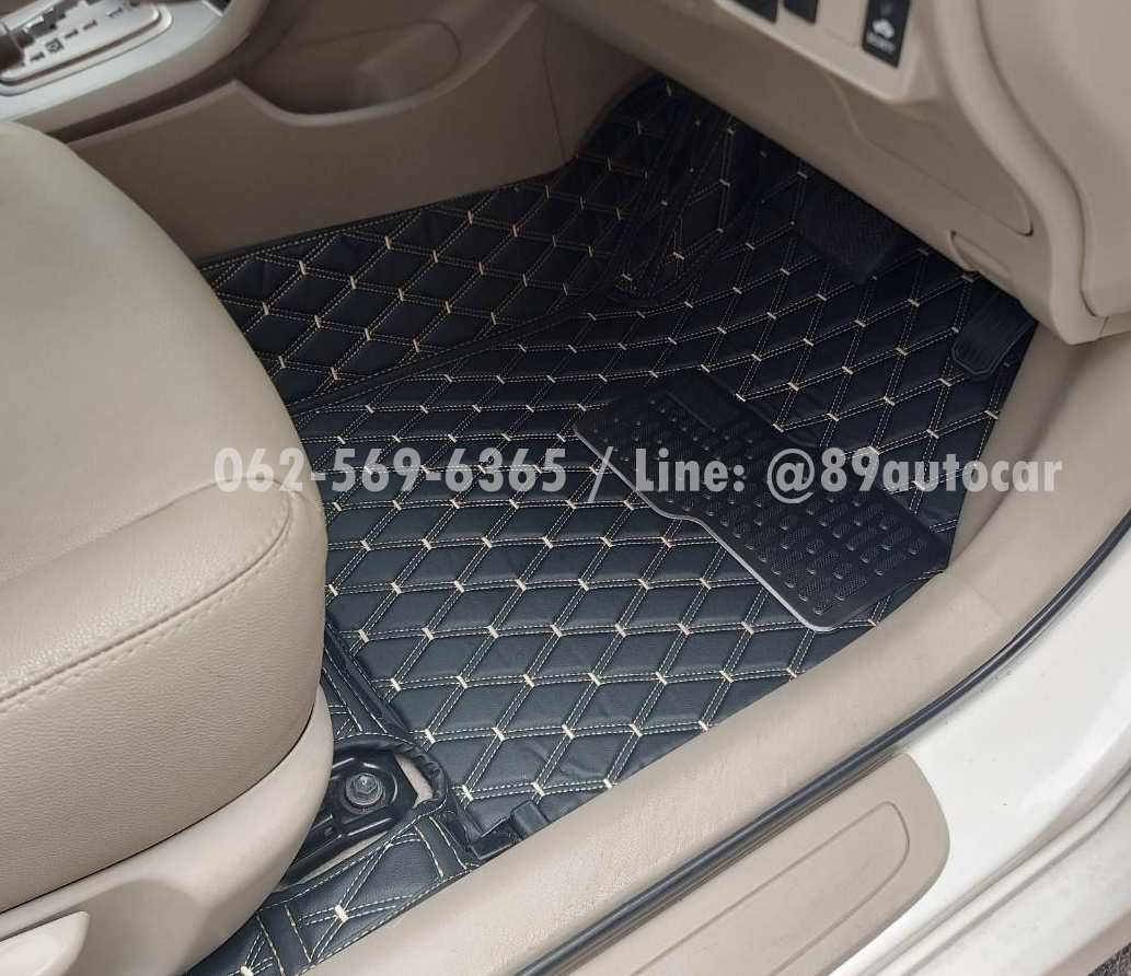 พรมในรถยนต์ Toyota Altis 2008 พรมVVIPด้ายคู่ สีเทาด้ายเทา