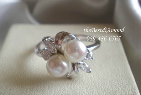 BR701RD-++แหวนมุก in the flower+++มุกแท้ มุกน้ำจืด ประดับด้วยเพชร CZ ดีไซน์สวยหรู ดูภูมิฐาน ใส่แล้วดูดีมากๆๆ ดูผู้ดีสุดๆ