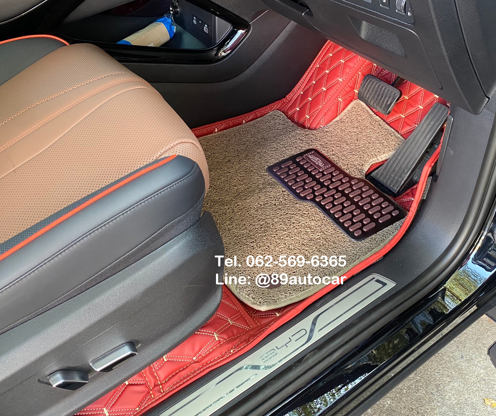 พรมรถยนต์ BYD Sealion6 ปูพรม7D สีแดงไวน์ ด้ายคู่ เสริมไวนิลดักฝุ่นสีครีม เต็มคัน