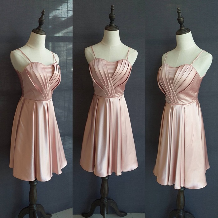 พร้อมเช่า ชุดราตรีสั้น สีโรสโกลด์ สายเดี่ยว จับจีบอก Sweet heart