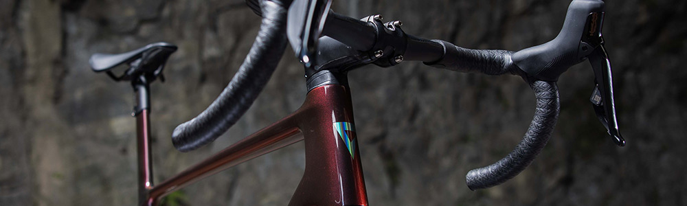 จักรยานเสือหมอบ GIANT PCR LTD 2 ปี 2026 | Shimano Tiagra 2×10 สปีด | ดิสก์เบรกไฮดรอลิก | 8.9 กก.