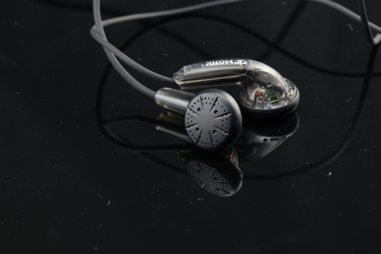 ขาย หูฟัง VE MONK PLUS MORE สุดยอดแห่ง Earbud บัดเจ้ตที่ ถูก คุ้ม ดี ที่สุดแห่งปี ทั้งไทย และ ต่างประเทศ