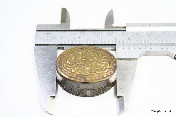 ตลับทองเหลืองสมัยโบราณ ปี 2517