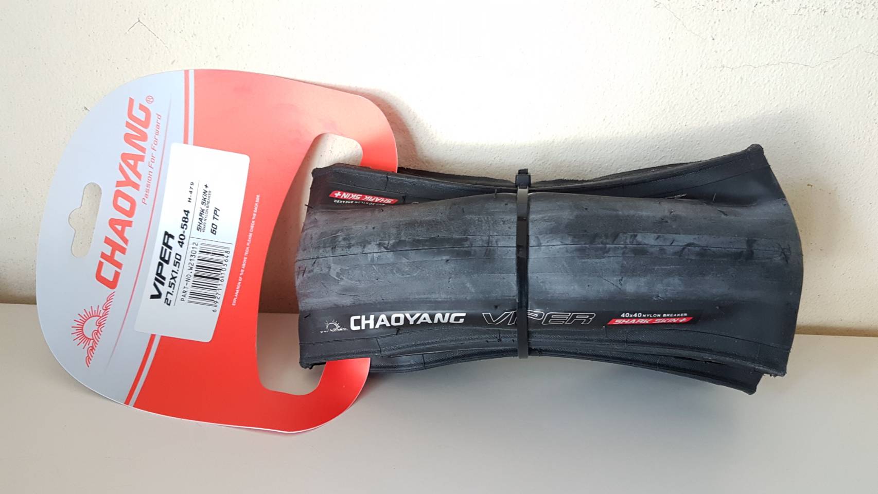 ยางนอกเสือภูเขาขอบพับ Chaoyang ,27.5x1.5 ,W213012 Viper Training