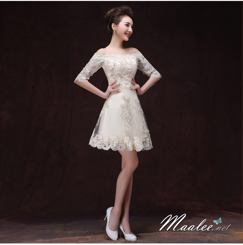 พร้อมเช่า ชุดราตรีสั้น แบบปาดไหล่ ตัวชุดลูกไม้ปักดิ้น กระโปรงตาข่าย สีครีม Champagne