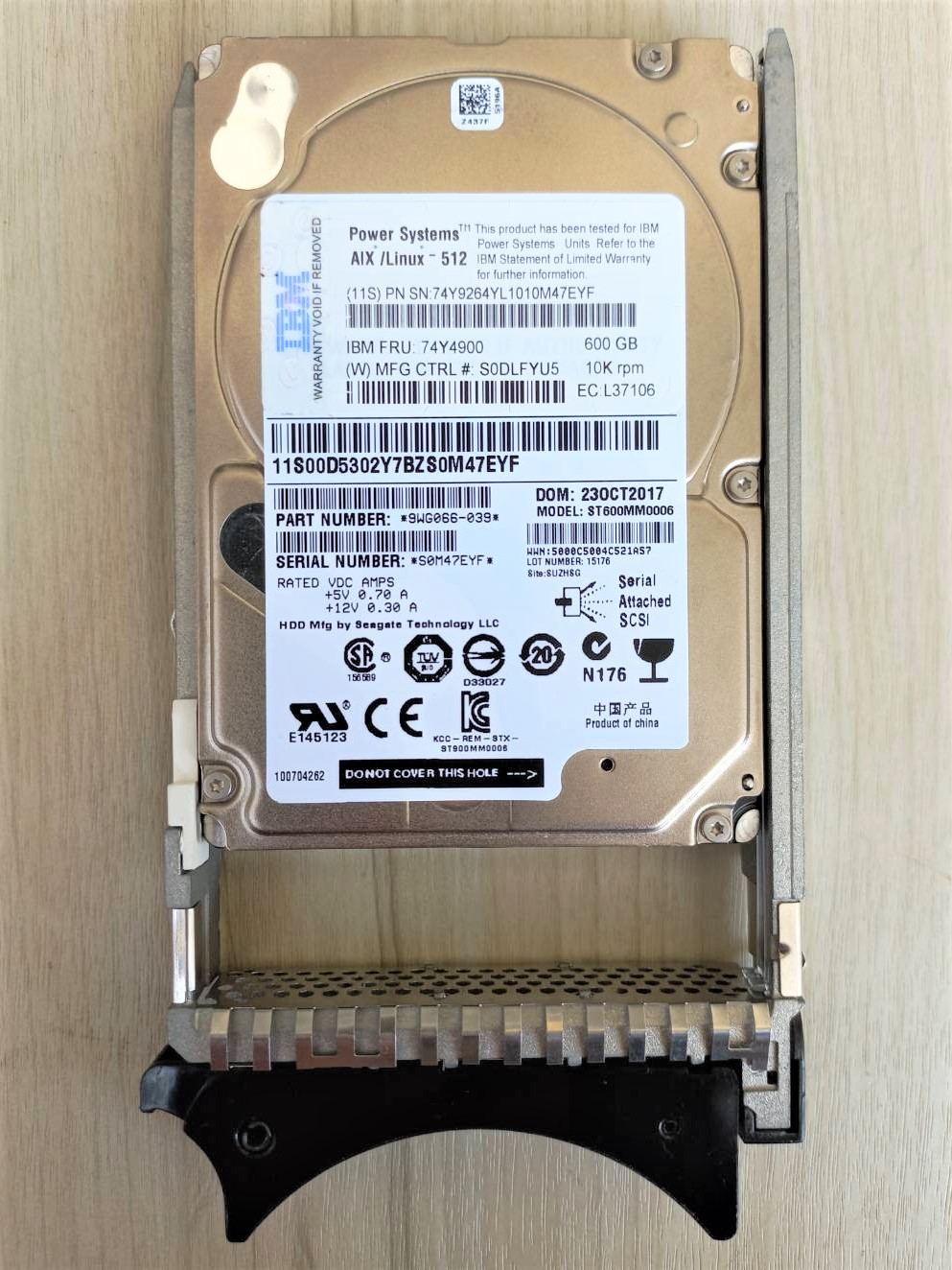74Y4900 IBM 600 GB Hot-swap HDD 2.5 SAS 6Gbs.