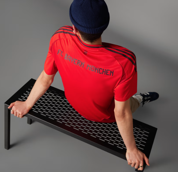 เสื้อบาเยิร์น มิวนิค 2024 2025 ทีมเหย้าของแท้