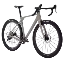 จักรยานกราเวล SAVA GELARO S6 2025 | เฟรมคาร์บอน T800 น้ำหนักเบา | Shimano GRX600 1x11 สปีด | สีขาว เทา ทอง ดำ |