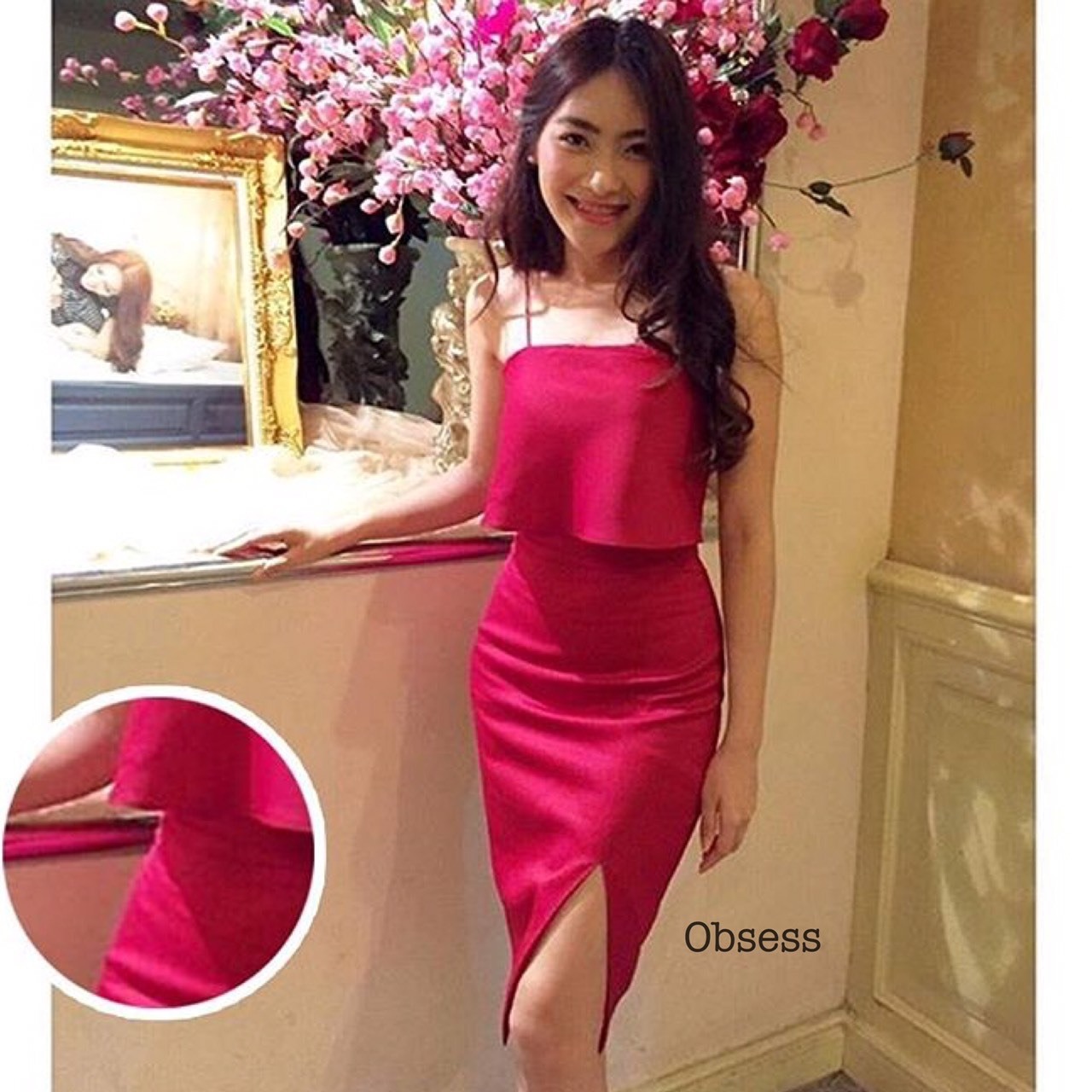 พร้อมเช่า มินิเดรส ทรงยอดนิยม แต่งระบายอก กระโปรงทรงดินสอ สีขาว