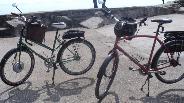 HEBIE ขาตั้งจับกลาง Bipod stand REX 605 รุ่นจับกลาง สีดำ รองรับจักรยานล้อ 24"-29"