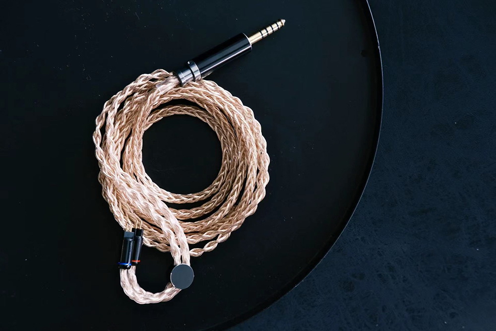 TACables Amber สายอัพเกรดหูฟัง Handmade ระดับเทพ
